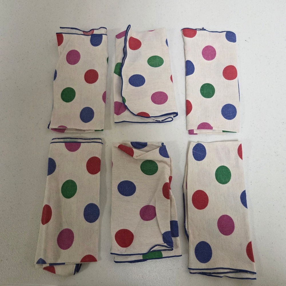 Vintage Style Round Polka Dot Tablecloth and 6 Napkin Set Multicolor 54 Inch